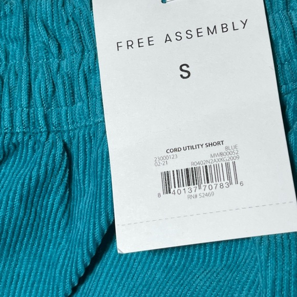 Free Assembly bundle 2 Short boys, Corduroy Sz S - Picture 7 of 10